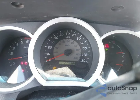 2011 Toyota Tacoma Double Cab Prerunner z USA, uszkodzony, nr VIN 5TFJU4GN7BX001027